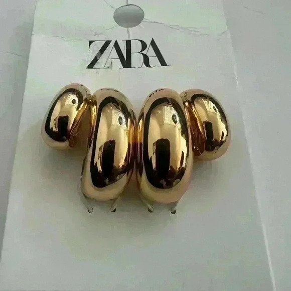 Jewelry - 🔥🔥Zara Double hoops earrings